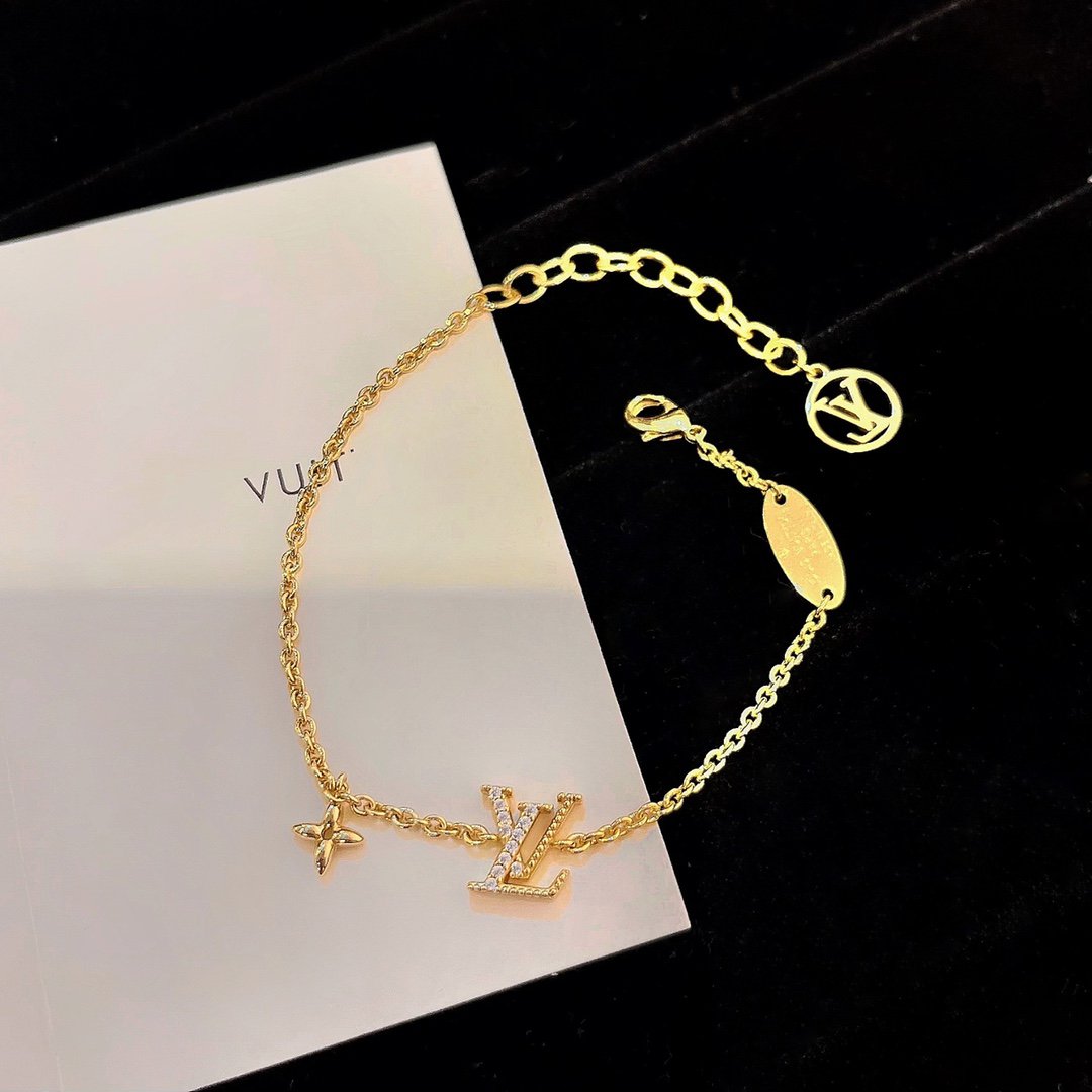 [CiCi]LOGO STAR MOTIF GOLD BRACELET