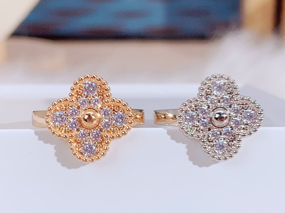 [CiCi]CLOVER DIAMOND RING