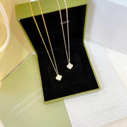 [CiCi]CLOVER MINI 9.5MM WHITE MOTHER-OF-PEARL NECKLACE