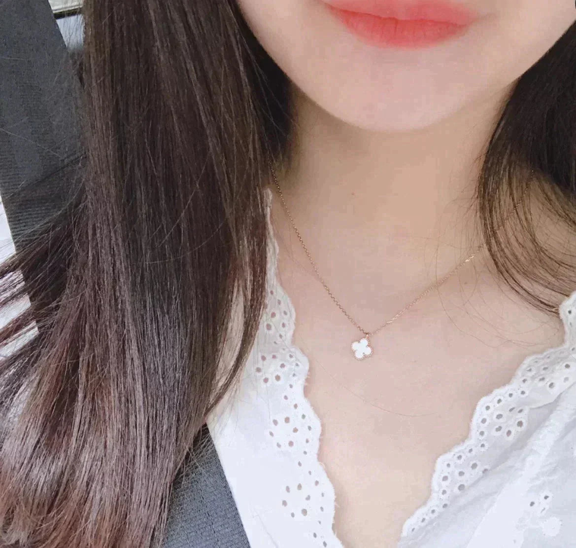 [CiCi]CLOVER MINI 9.5MM WHITE MOTHER-OF-PEARL NECKLACE