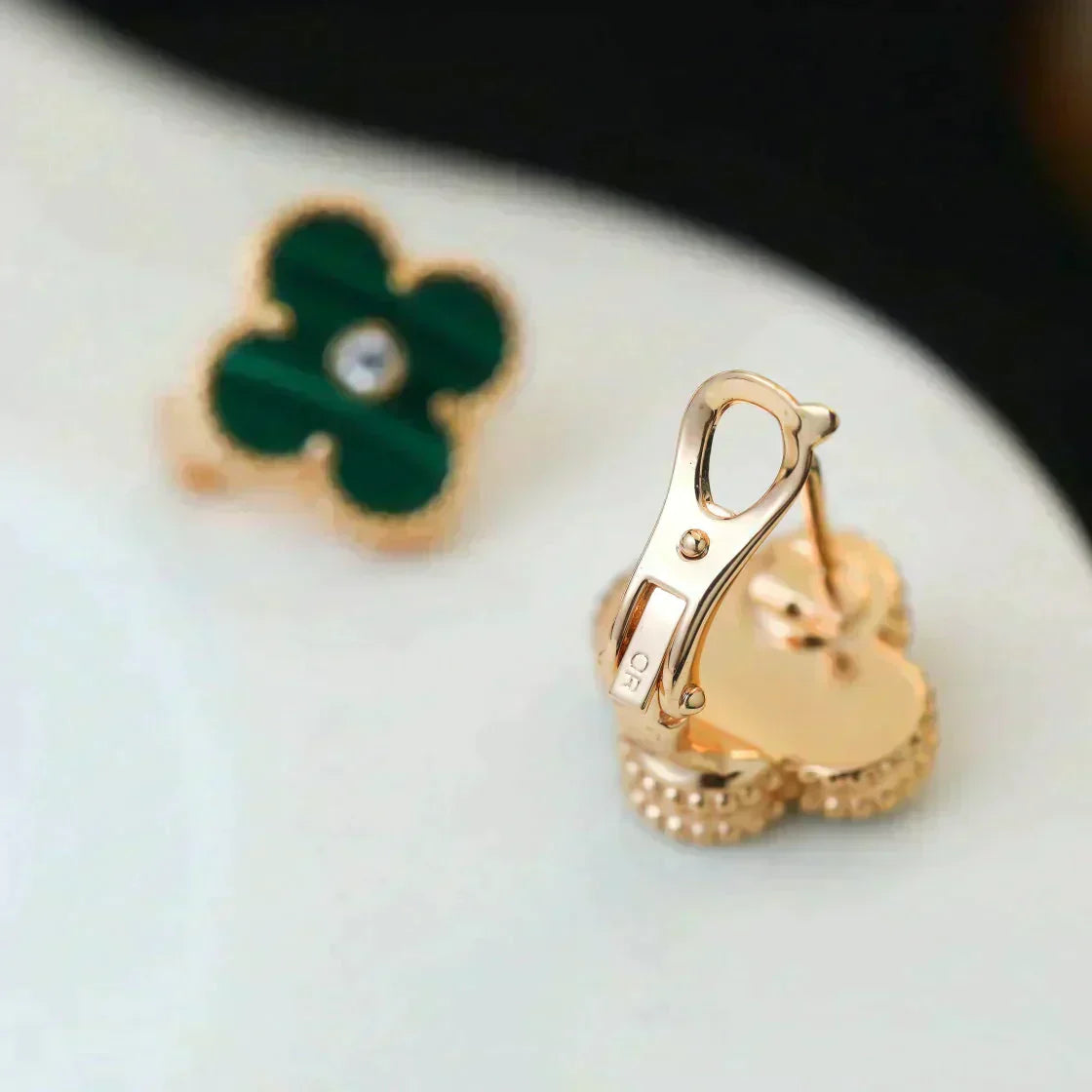 [CiCi]CLOVER MEDIUM 1 MOTIFS MALACHITE DIAMOND EARRINGS