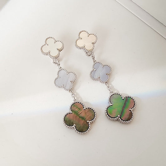 [CiCi]CLOVER 3 MOTIFS CHALCEDONY DARK MOP SILVER EARRINGS