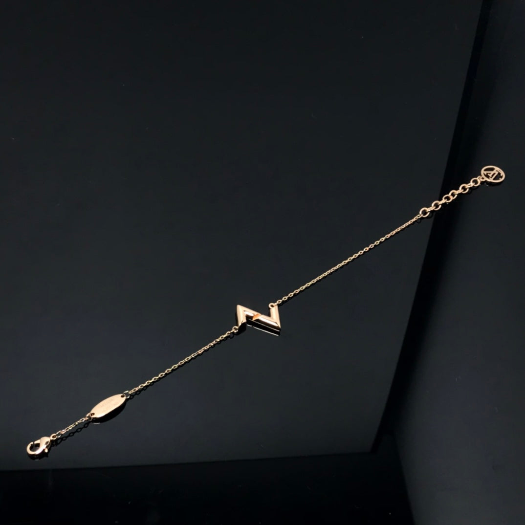 [CiCi]VOLT LV LOGO BRACELET