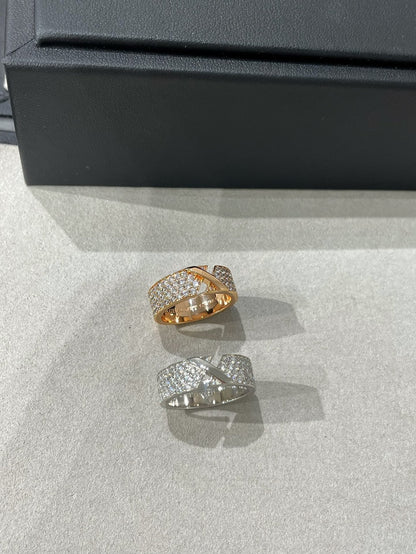[CiCi]LIENS EVIDENCE  DIAMOND PAVED RING