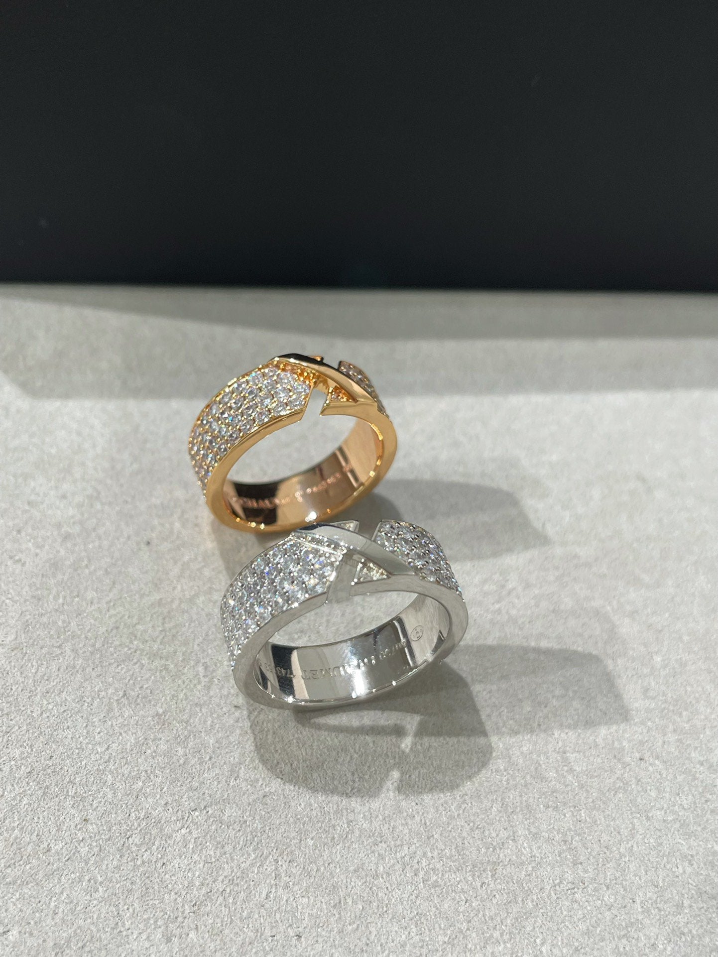 [CiCi]LIENS EVIDENCE  DIAMOND PAVED RING