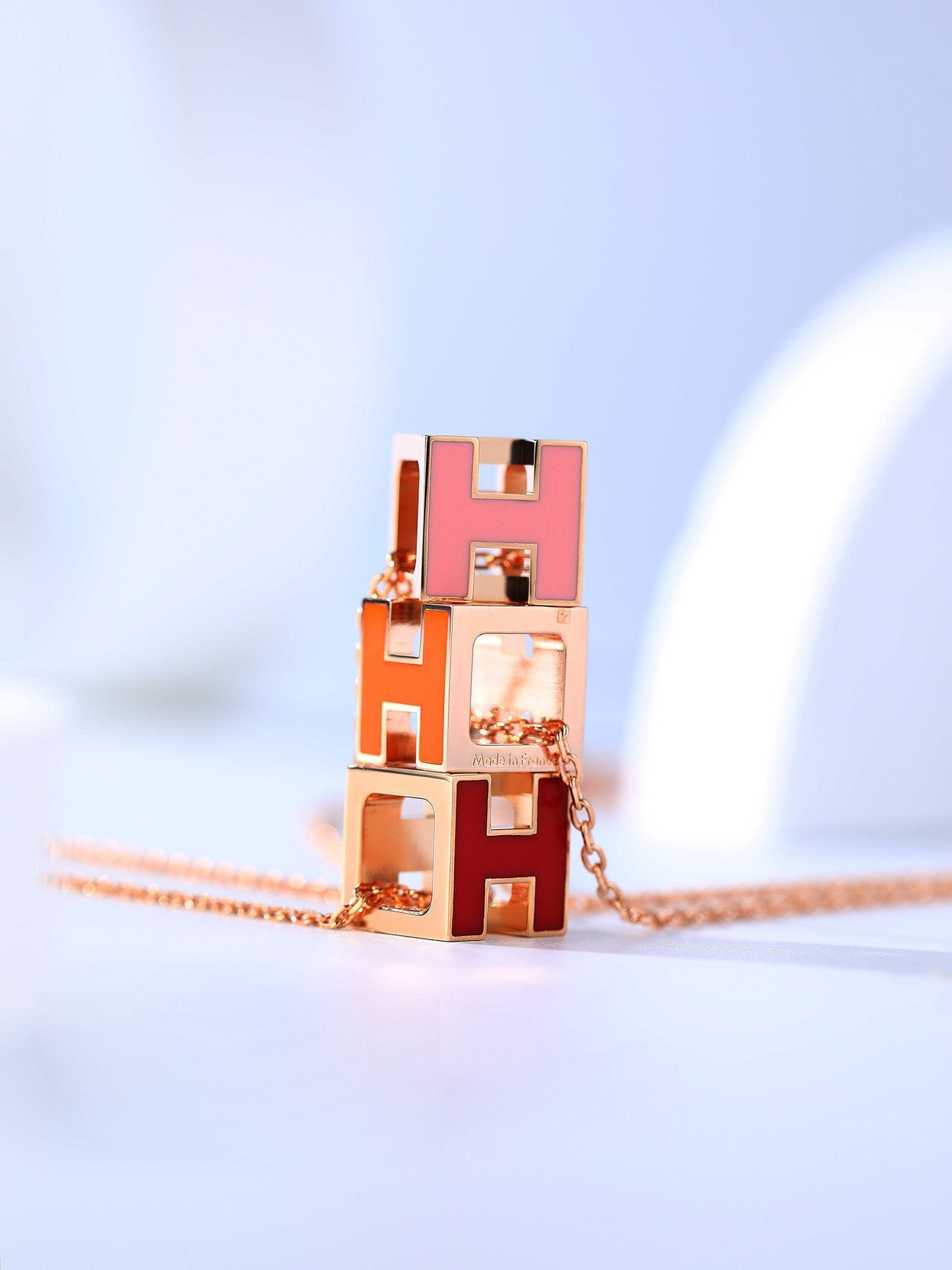 [CiCi]H CAGE PINK GOLD NECKLACE