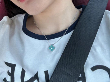 [CiCi]CLOVER 1 DIAMANT HELLBLAU SILBER KETTE
