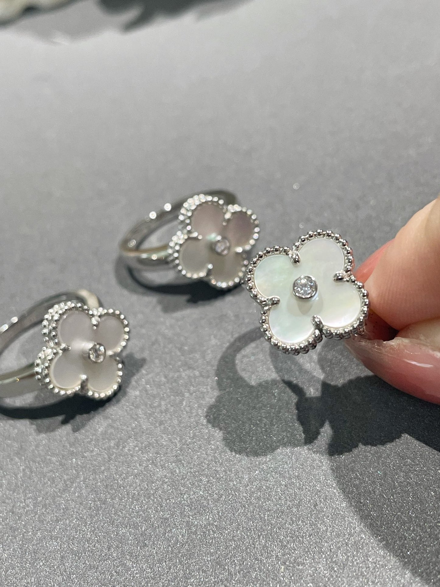 [CiCi]CLOVER SILVER MOP DIAMOND RING