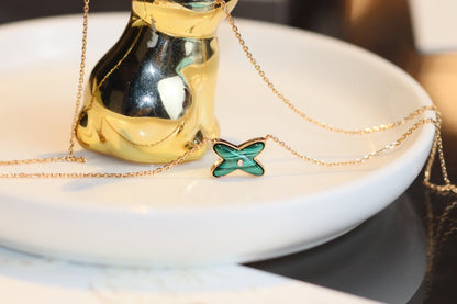 [CiCi]JEUX MALACHITE 1 DIAMOND PINK GOLD NECKLACE