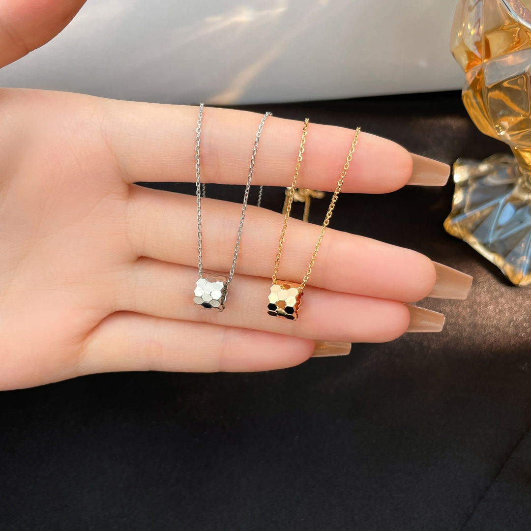 [CiCi]BEE MINI NECKLACE