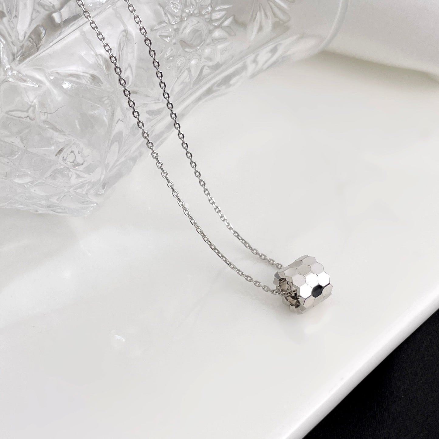 [CiCi]BEE MINI NECKLACE
