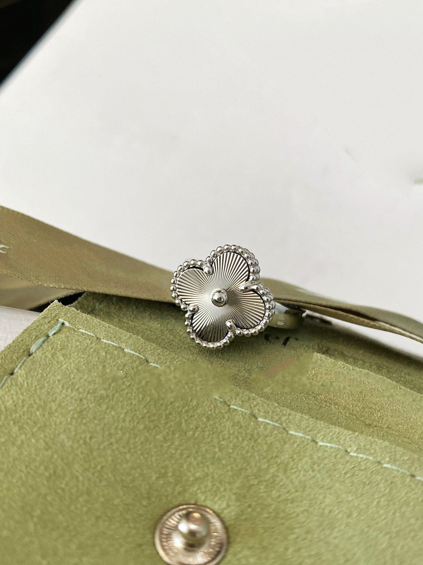 [CiCi]CLOVER SILVER RING