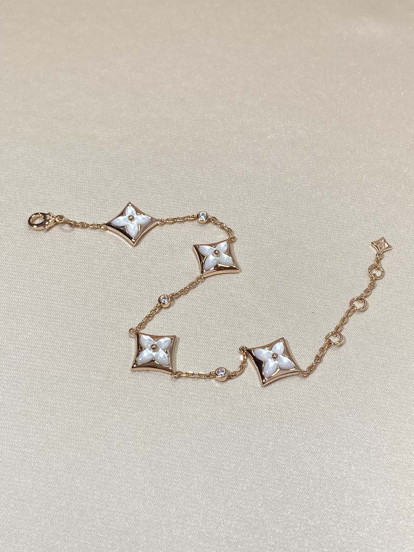 [CiCi]STAR 4 MOTIF MOP DIAMOND PINK GOLD BRACELET