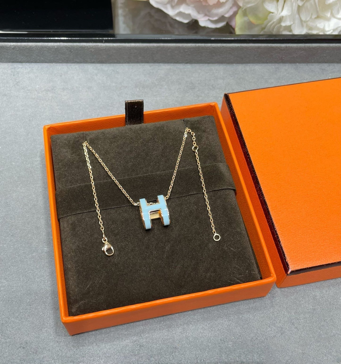 [CiCi]POP H SKY BLUE NECKLACE