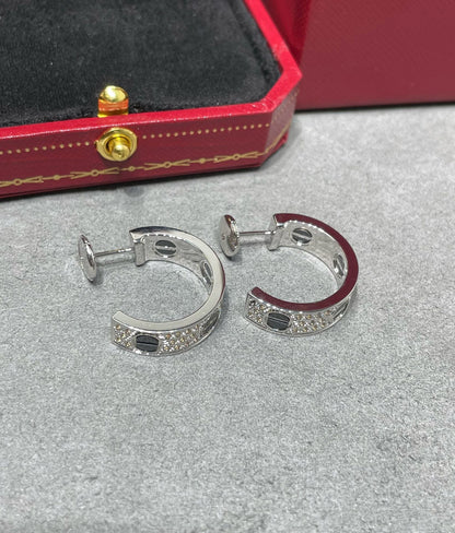 [CiCi]LOVE CERAMIC DIAMOND PAVED SILVER EARRINGS
