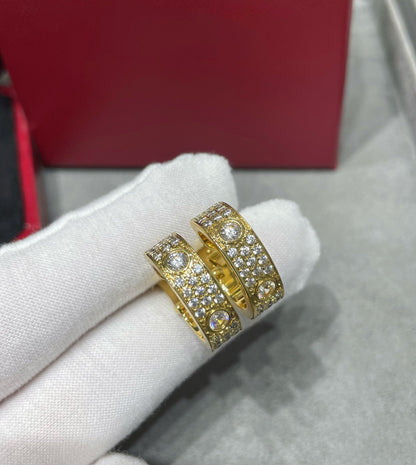[CiCi]LOVE 5.5MM DIAMOND PAVED EARRINGS