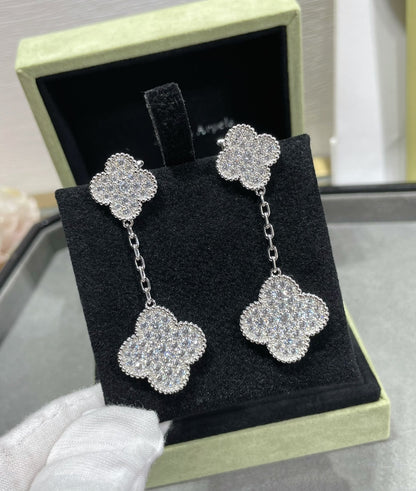 [CiCi]CLOVER 2 MOTIFS DIAMOND PAVED SILVER EARRINGS
