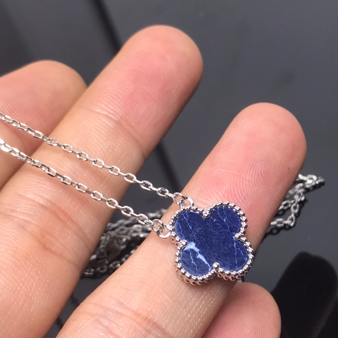 [CiCi]CLOVER PIETERSITE SILVER LONG NECKLACE