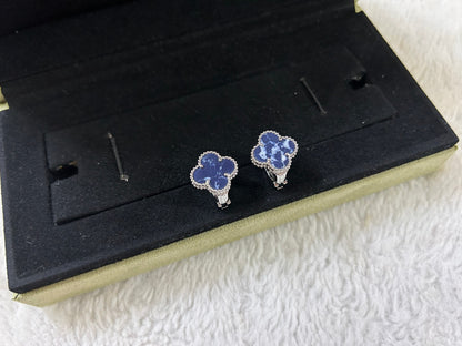 [CiCi]CLOVER PIETERSITE MEDIUM STUD EARRINGS