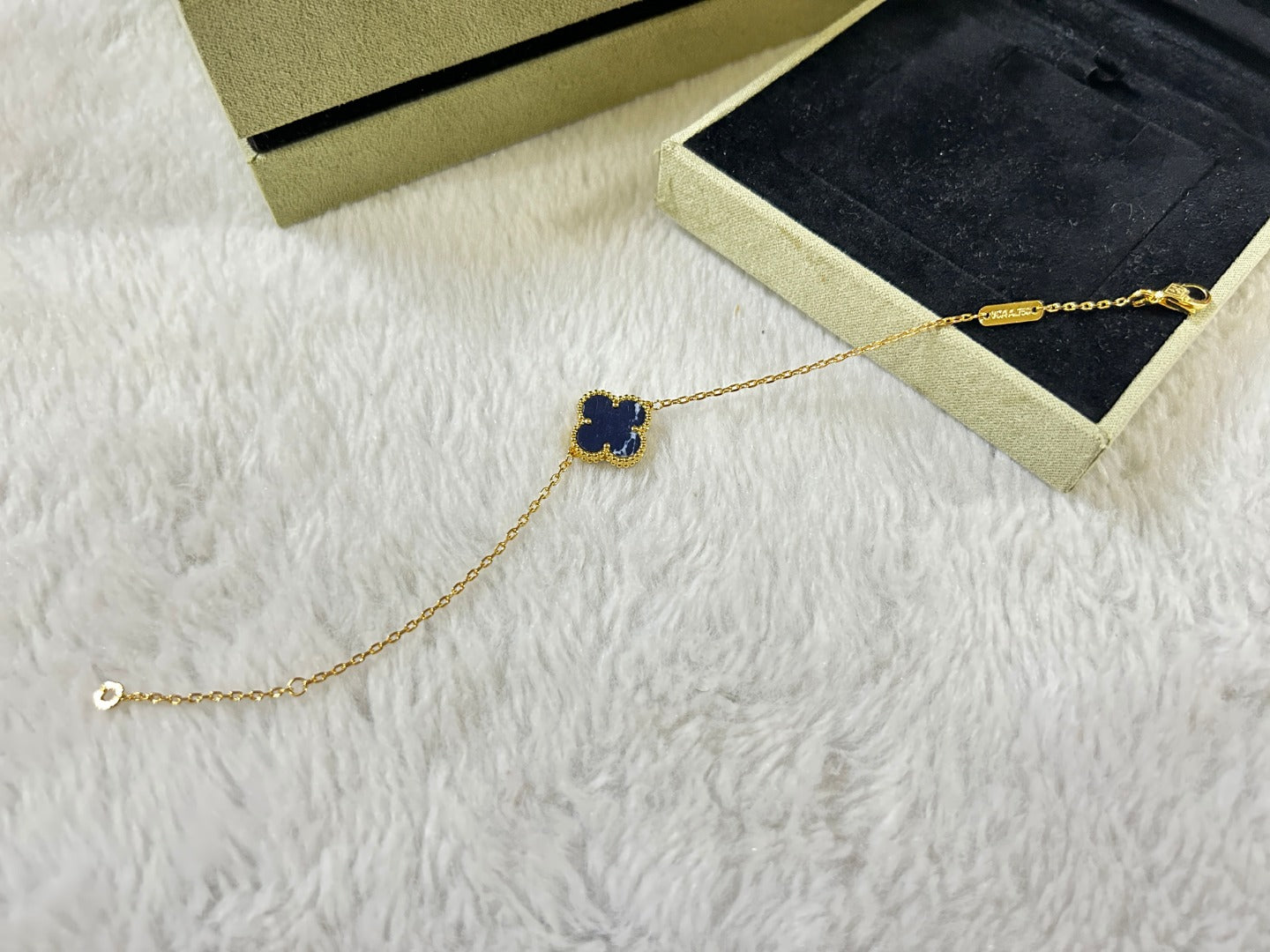 [CiCi]CLOVER 1 MOTIF PIETERSITE BRACELET