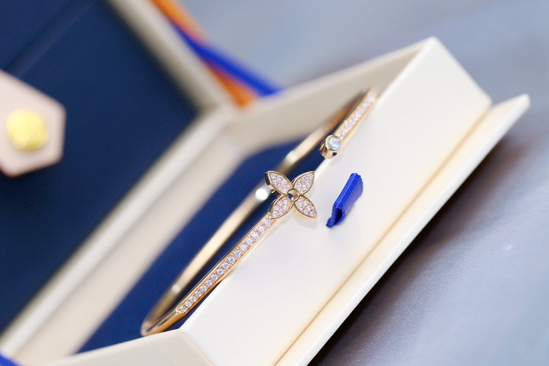 [CiCi]IDYLLE PINK GOLD OPEN BRACELET DIAMOND PAVED