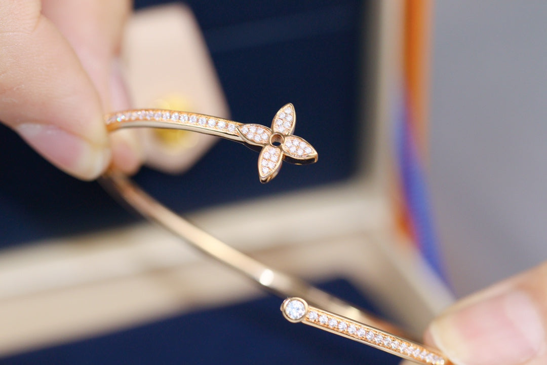 [CiCi]IDYLLE PINK GOLD OPEN BRACELET DIAMOND PAVED