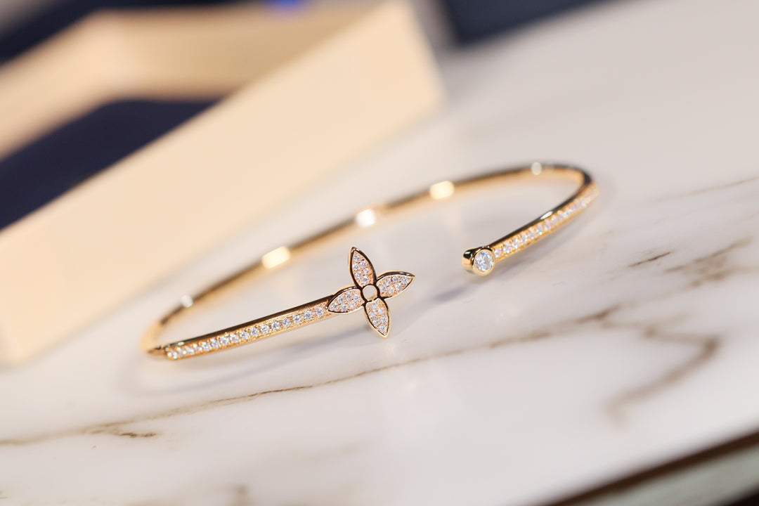 [CiCi]IDYLLE GOLD OPEN BRACELET DIAMOND PAVED