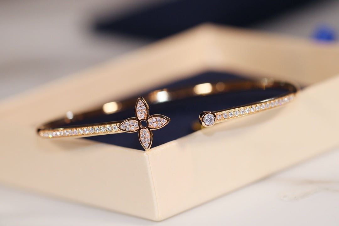 [CiCi]IDYLLE GOLD OPEN BRACELET DIAMOND PAVED