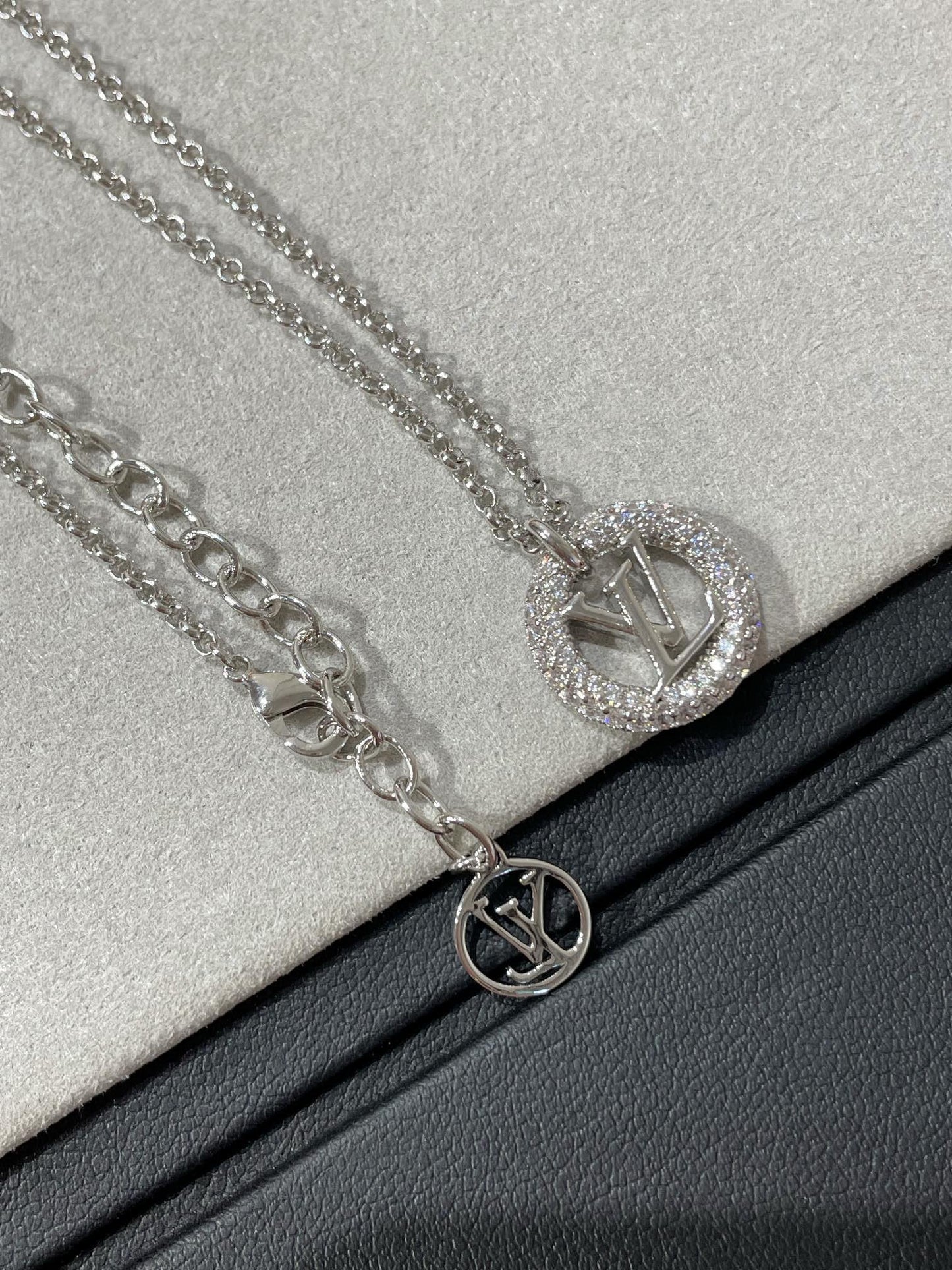 [CiCi]BY NIGHT DIAMOND PAVED NECKLACE