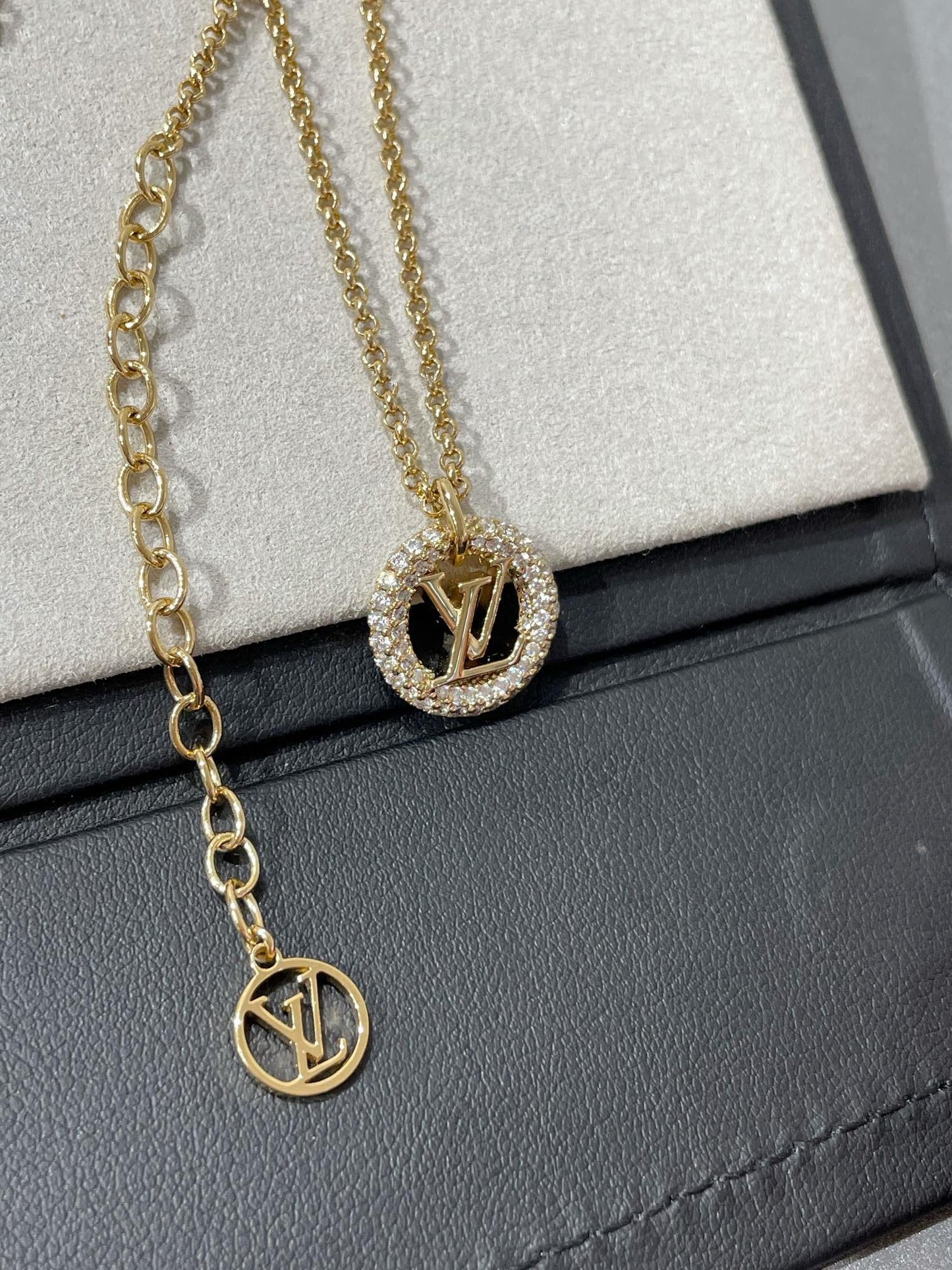 [CiCi]BY NIGHT DIAMOND PAVED NECKLACE
