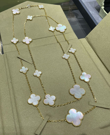 [CiCi]CLOVER 16 MOTIF WHITE MOP GOLD NECKLACE