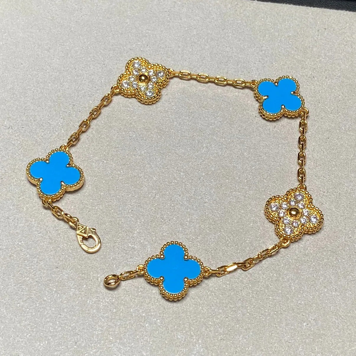 [CiCi] CLOVER 5 MOTIF BLUE AGATE BRACELET COLLECTION