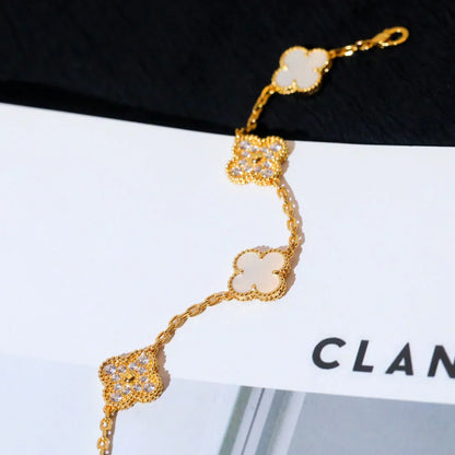 [CiCi]CLOVER WHITE PEARL MOP 5 MOTIV ARMBANDKOLLEKTION