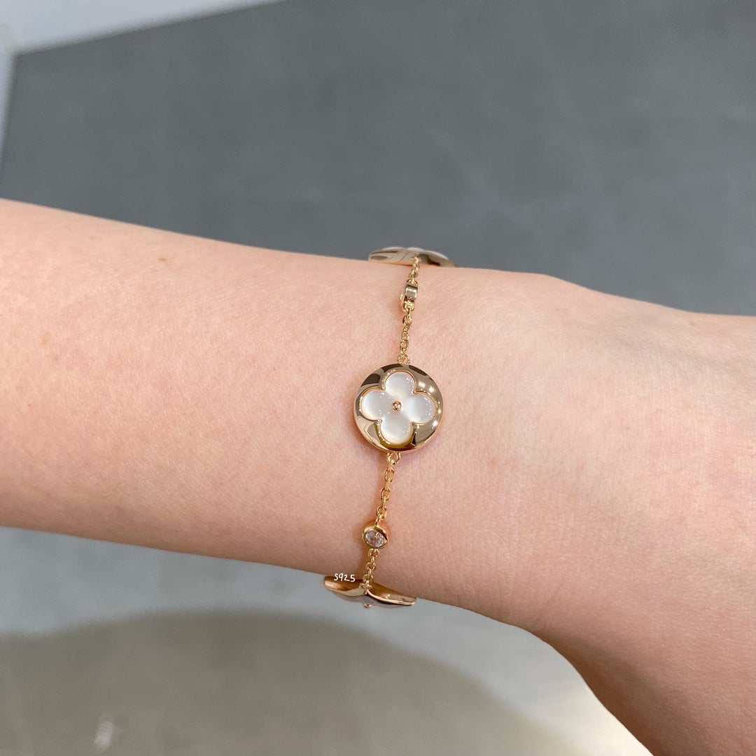 [CiCi]STAR AND SUN 4 MOTIF WHITE MOP PINK GOLD BRACELET