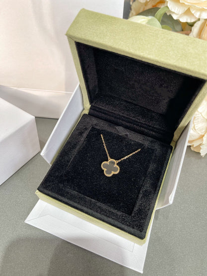 [CiCi]CLOVER ROCK CRYSTAL ROSE GOLD NECKLACE