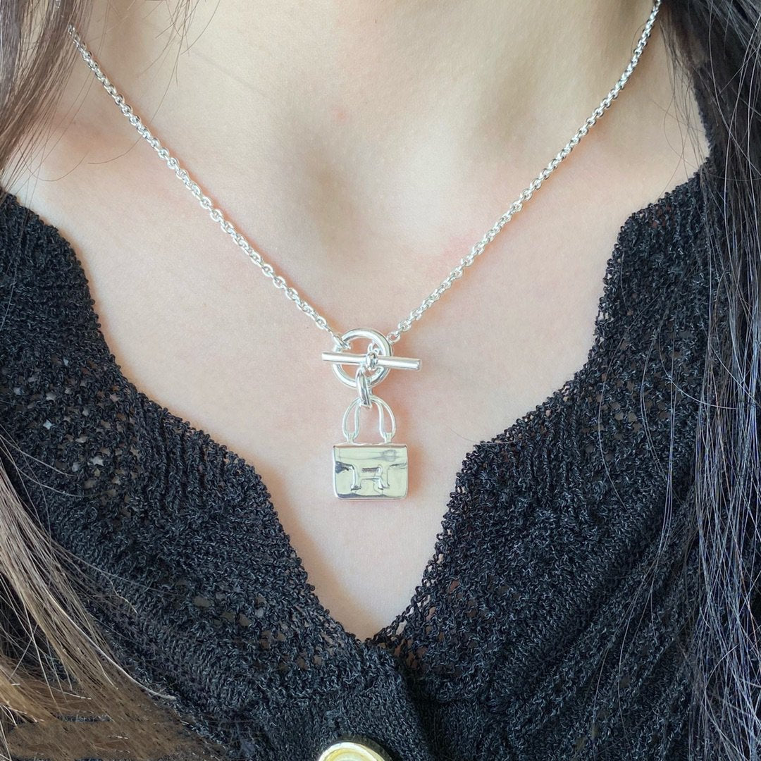 [CiCi]CONSTANCE PEDANT SILVER NECKLACE