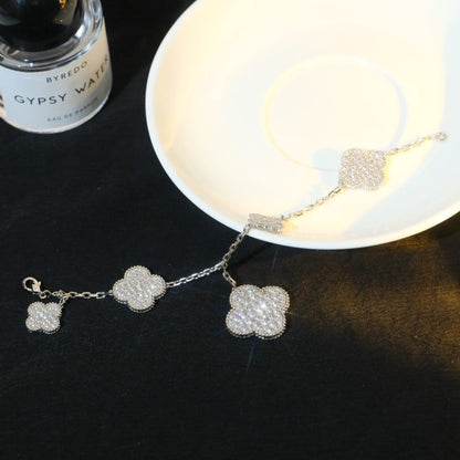 [CiCi]CLOVER BRACELET 5 MOTIF SILVER DIAMOND PAVED