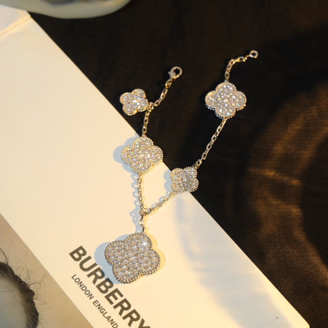 [CiCi]CLOVER BRACELET 5 MOTIF SILVER DIAMOND PAVED