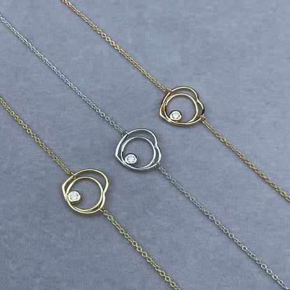 [CiCi]HOLLOW HEART SINGLE DIAMOND BRACELET