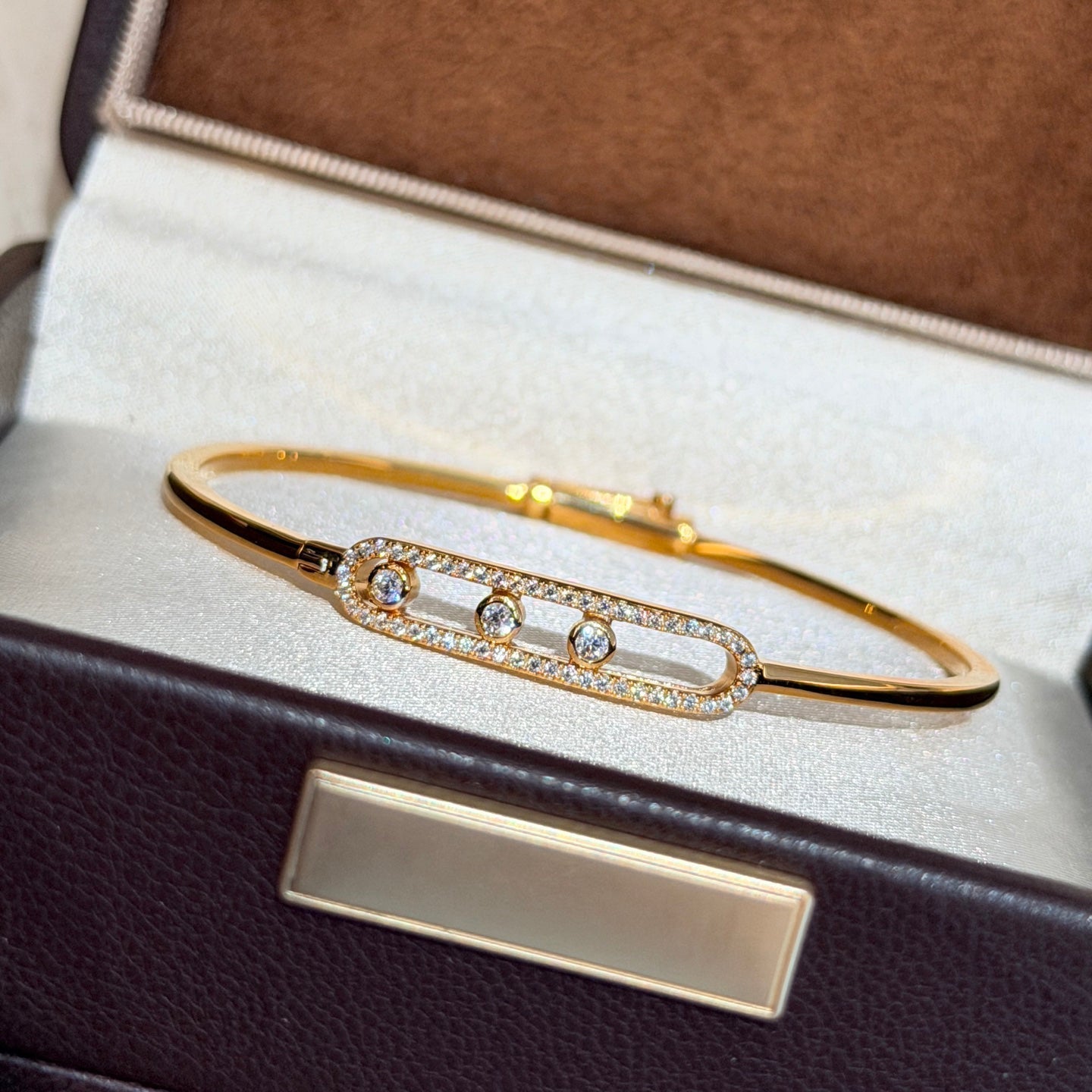 [CiCi]Move Pavé Diamond Bangle Bracelet M