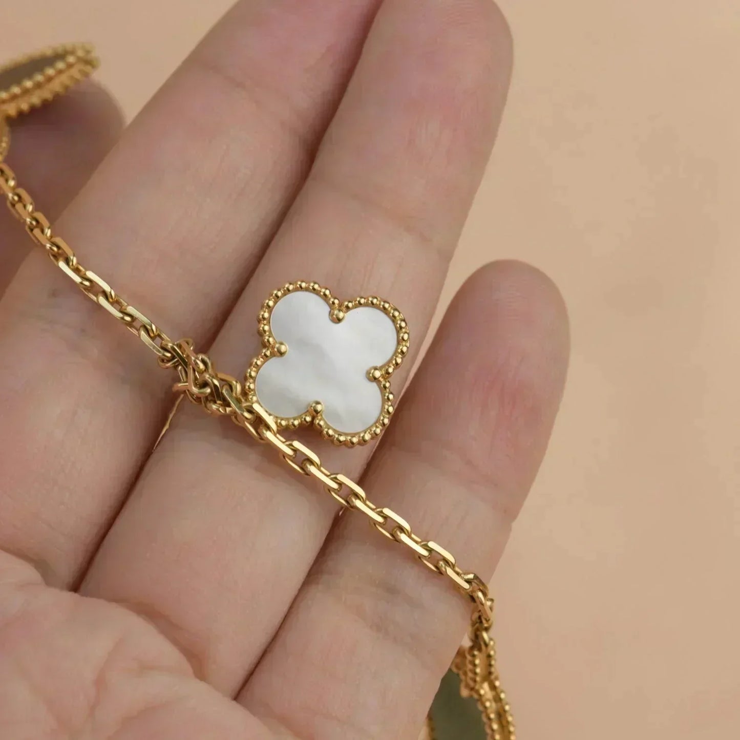 [CiCi]LUCKY SPRING 5 MOTIF GOLD ARMREIF