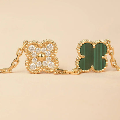 [CiCi] CLOVER 5 MOTIF MALACHITE BRACELET COLLECTION