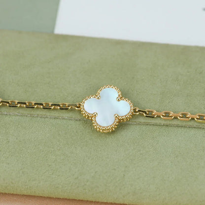 [CiCi]CLOVER WHITE PEARL MOP 5 MOTIV ARMBANDKOLLEKTION