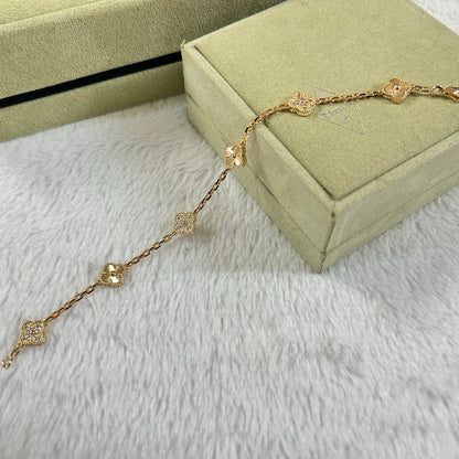 [CiCi]CLOVER 6 MOTIF DIAMOND LASER BRACELET