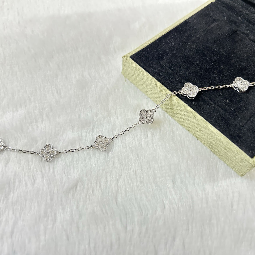 [CiCi]CLOVER 6 MOTIF DIAMOND BRACELET