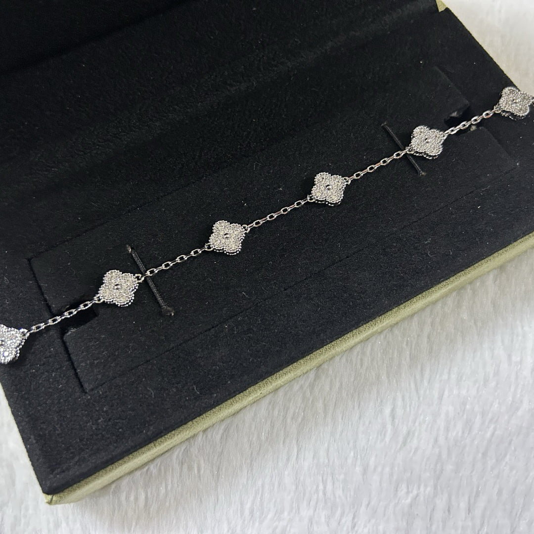 [CiCi]CLOVER 6 MOTIF DIAMOND BRACELET