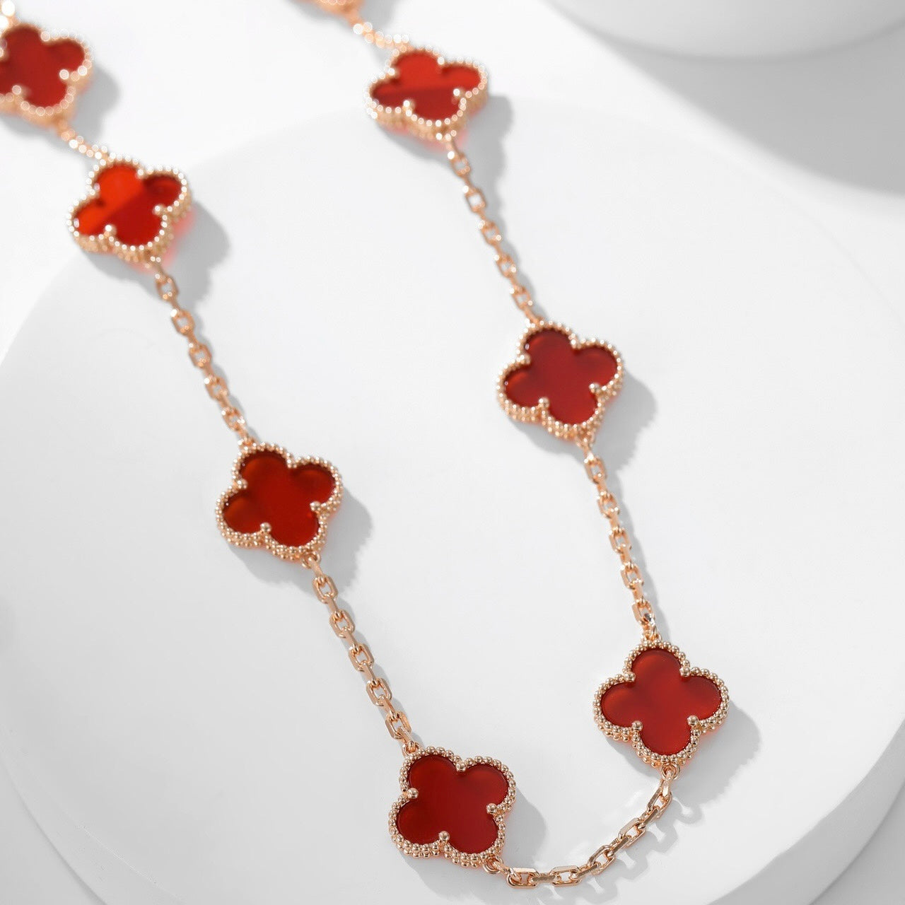 [CiCi]CLOVER 10 MOTIFS CARNELIAN NECKLACE