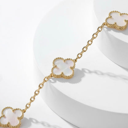 [CiCi]CLOVER 10 MOTIFS WHITE MOTHER OF PEARL NECKLACE