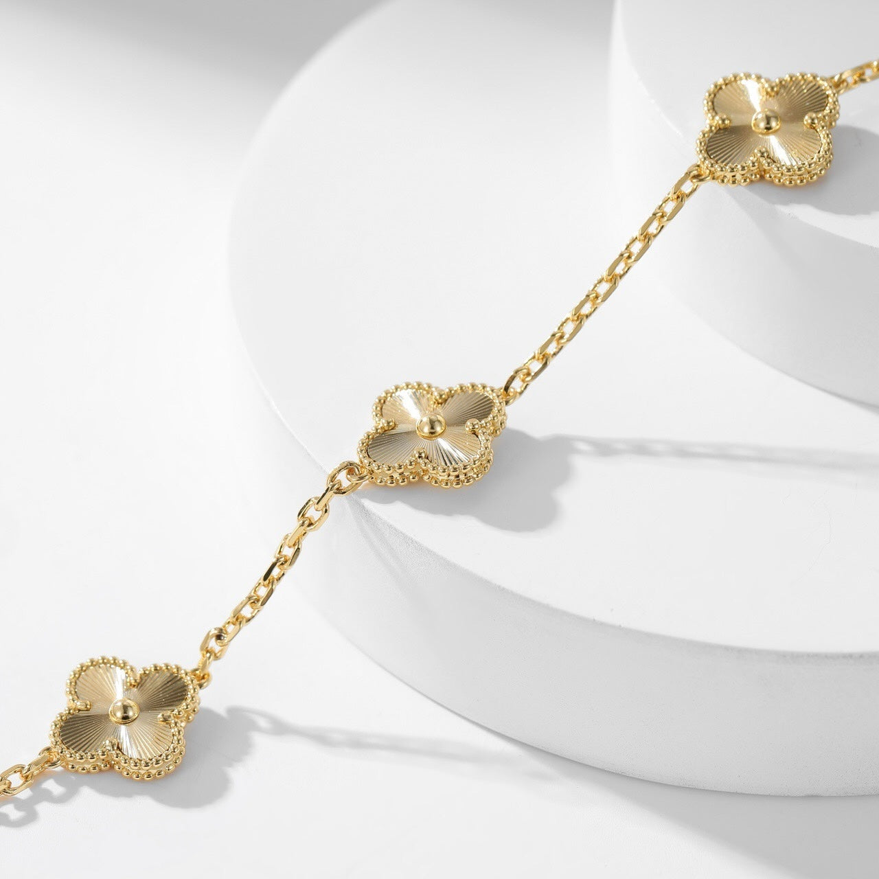 [CiCi]CLOVER 10 MOTIFS LASER NECKLACE
