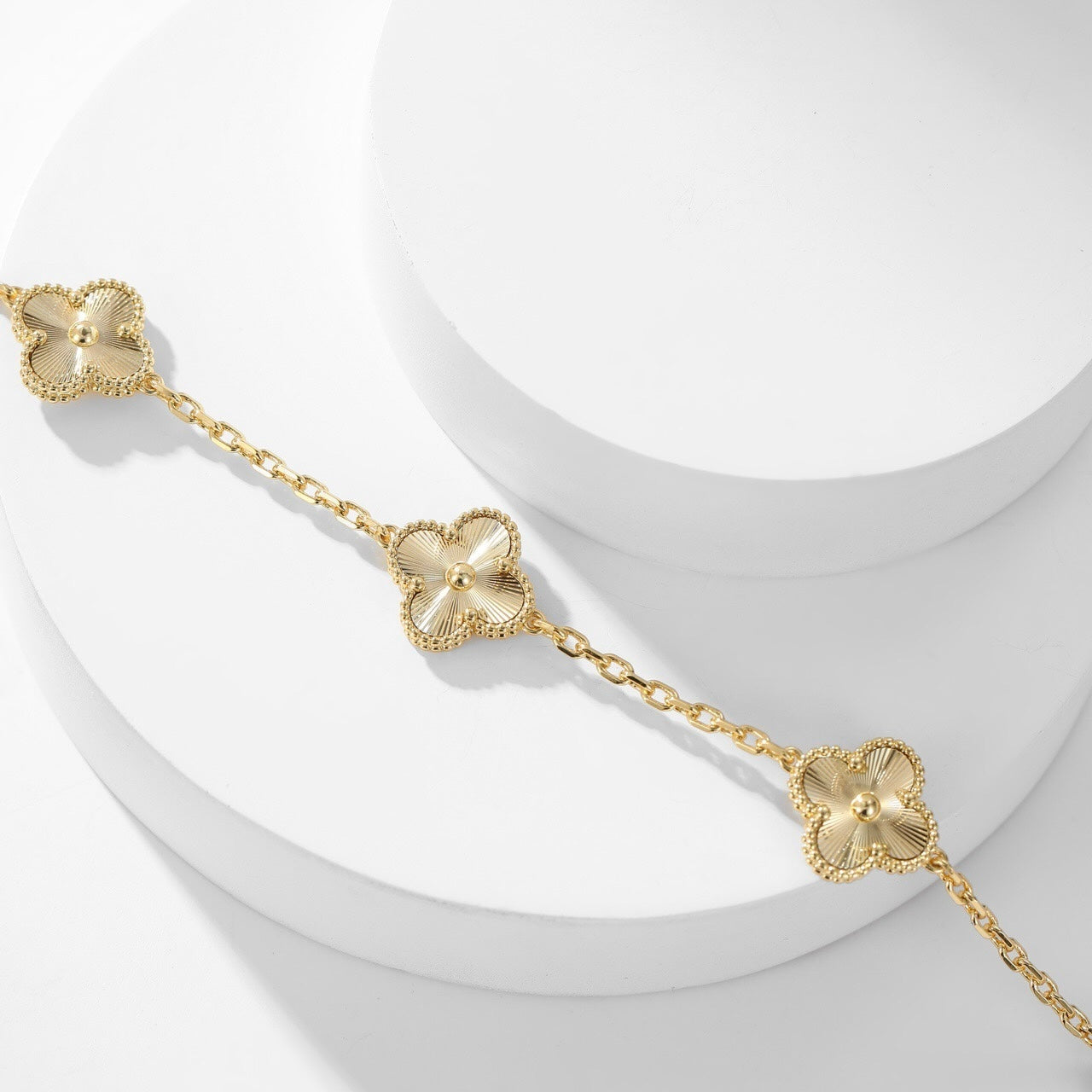 [CiCi]CLOVER 10 MOTIFS LASER NECKLACE